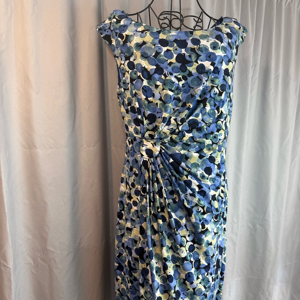 Elegant Blue Patterned Dress